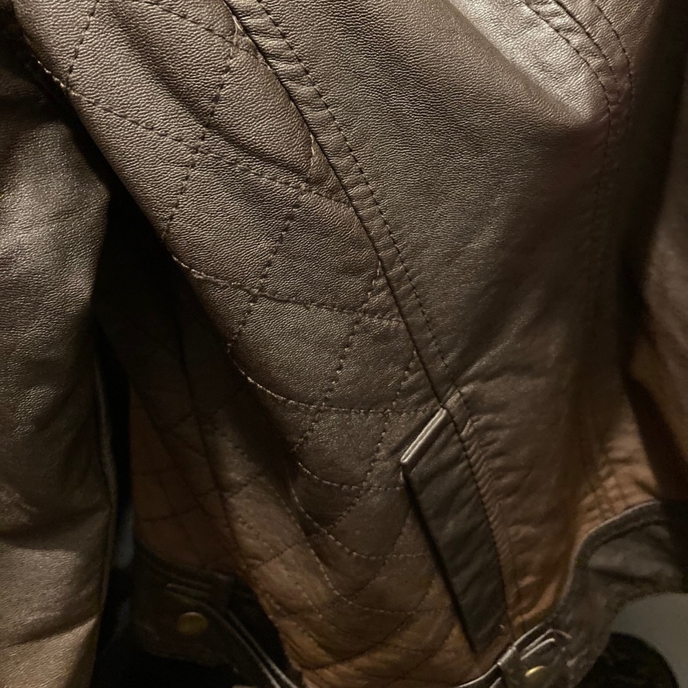 Vegan Ombré Motojacket - Picture 9 of 10